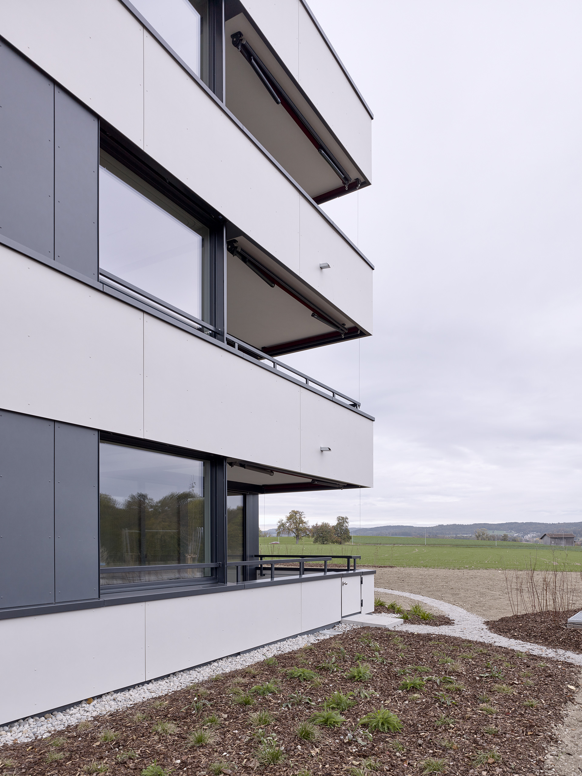 E18686 Alpa 080221 SCREEN